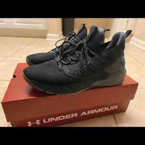 Under Armour training shoes. Barely worn. Practically new.